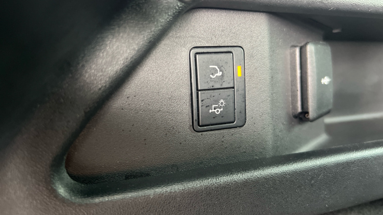 Land Rover Discovery Sport 2.0 P250 R-Dynamic HSE 5dr Auto Petrol Station Wagon